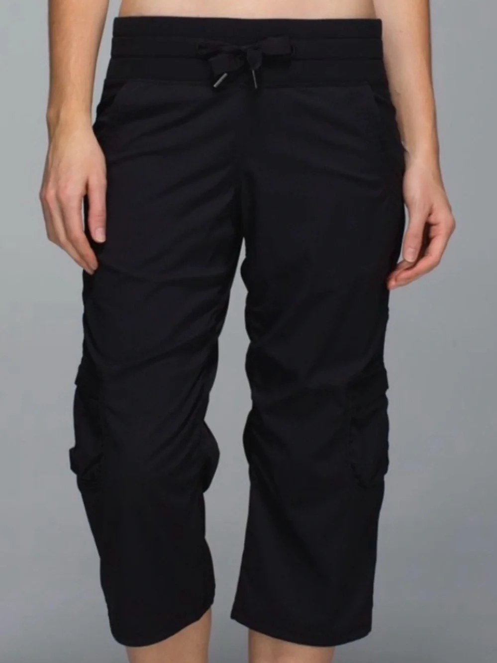 Lululemon Dance Studio Jogger Cropped Black Athletic Pants Size 10